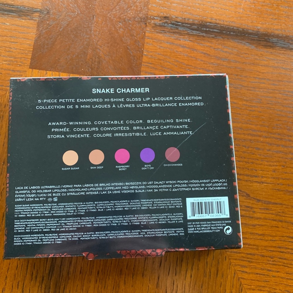 Marc Jacobs 5-piece petite gloss lip lacquer - Picture 3 of 3